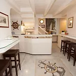 Hotel Ausonia