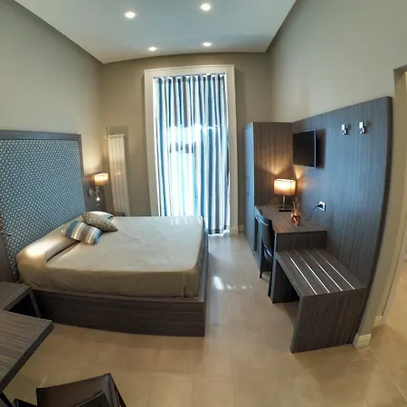 Ausonia 酒店 那不勒斯