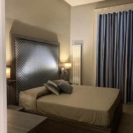 Ausonia 酒店 那不勒斯