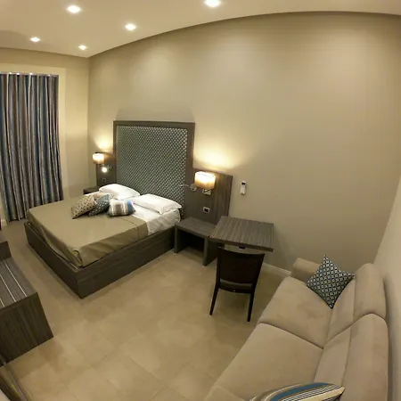 Ausonia 3* 那不勒斯