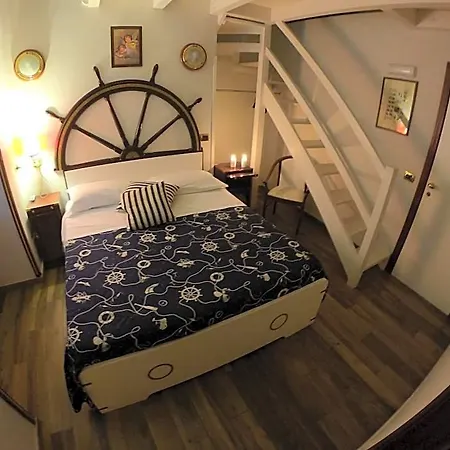 Otel Ausonia 3*