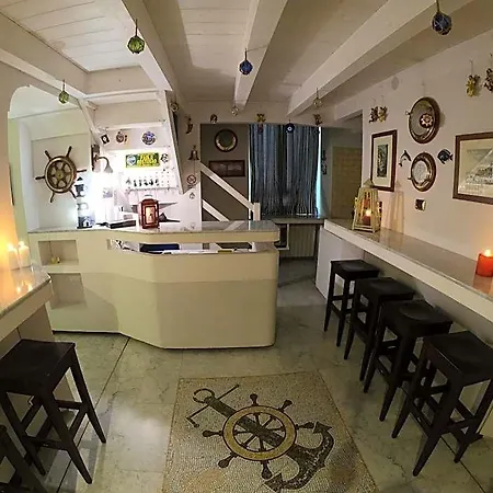 Hotel Ausonia