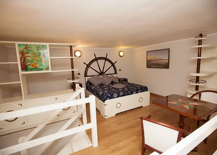 Ausonia Νάπολη