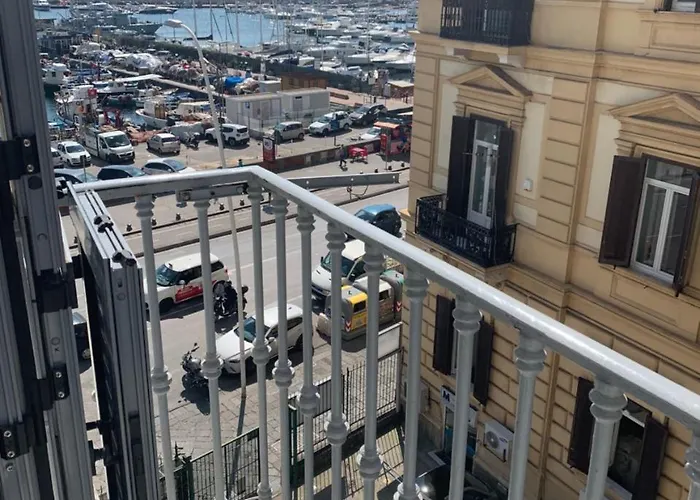 Ausonia Νάπολη