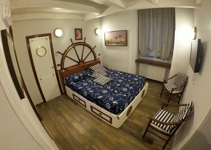 Ξενοδοχείο Ausonia 3*