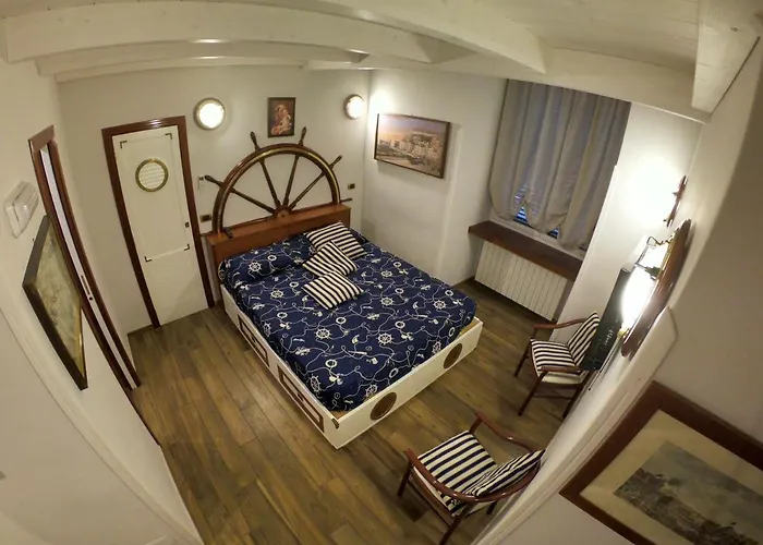 Ausonia Νάπολη