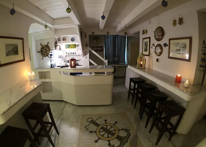 Ausonia 3* Νάπολη