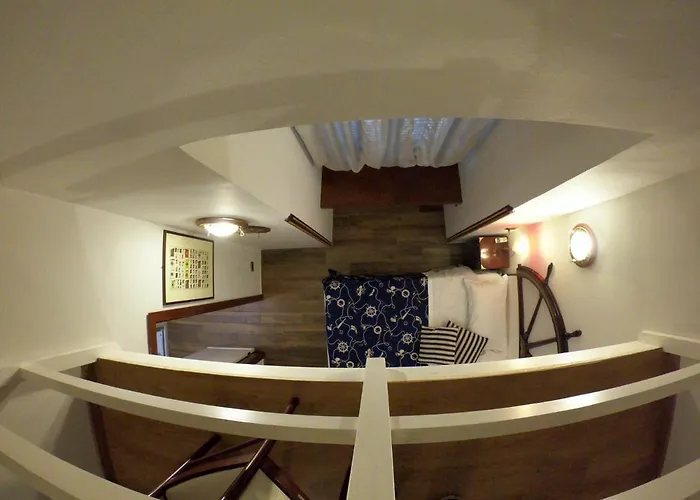 Ξενοδοχείο Ausonia 3*