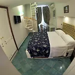Ausonia Hotel 3*