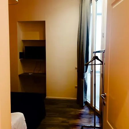 Ausonia 2* Napoli