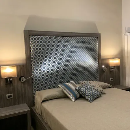 Hotell Ausonia